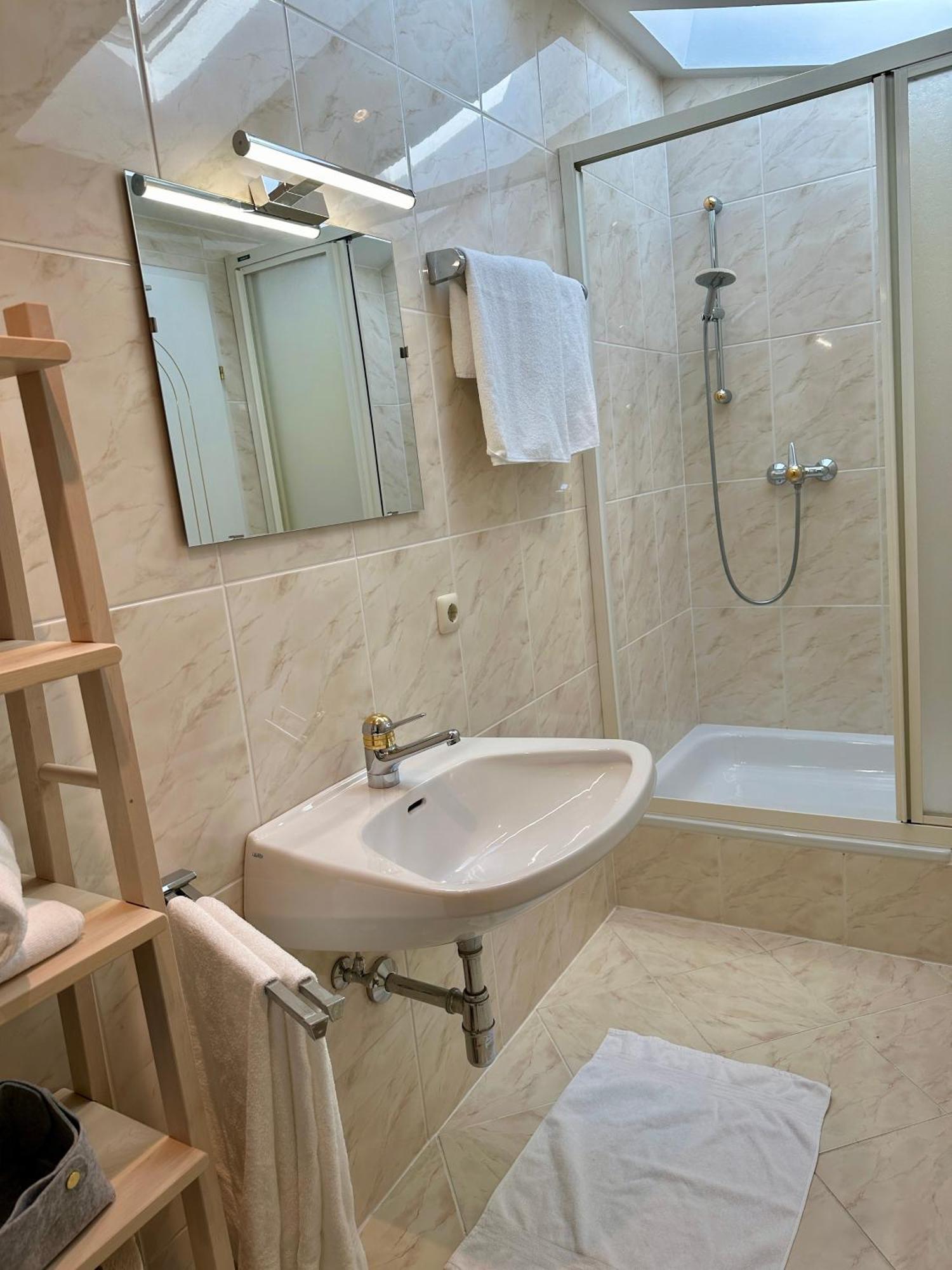17Er Apartment Mit Sauna Und Privater Garage 몬드시 외부 사진